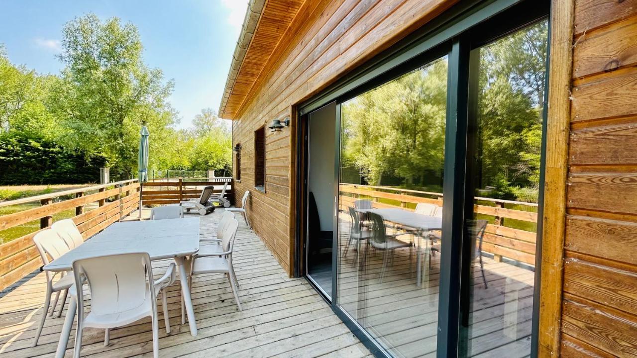 Chalet Avec Terrasse Sur Pilotis Vue Sur L'Etang Rue  Exterior photo